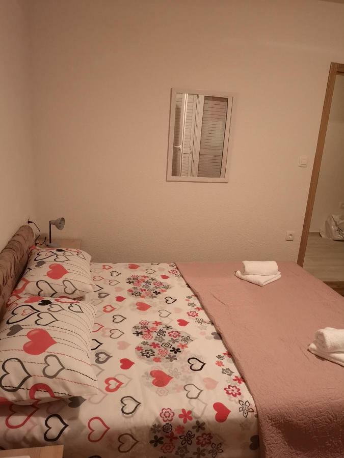 Apartmani Sea Baska Voda Luaran gambar