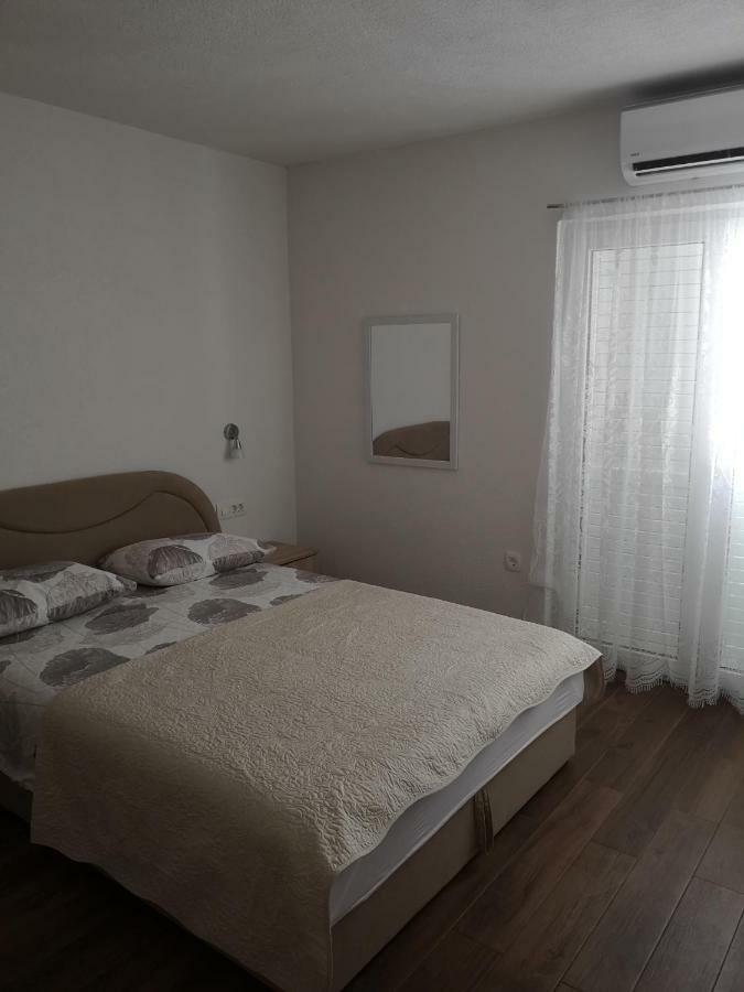 Apartmani Sea Baska Voda Luaran gambar