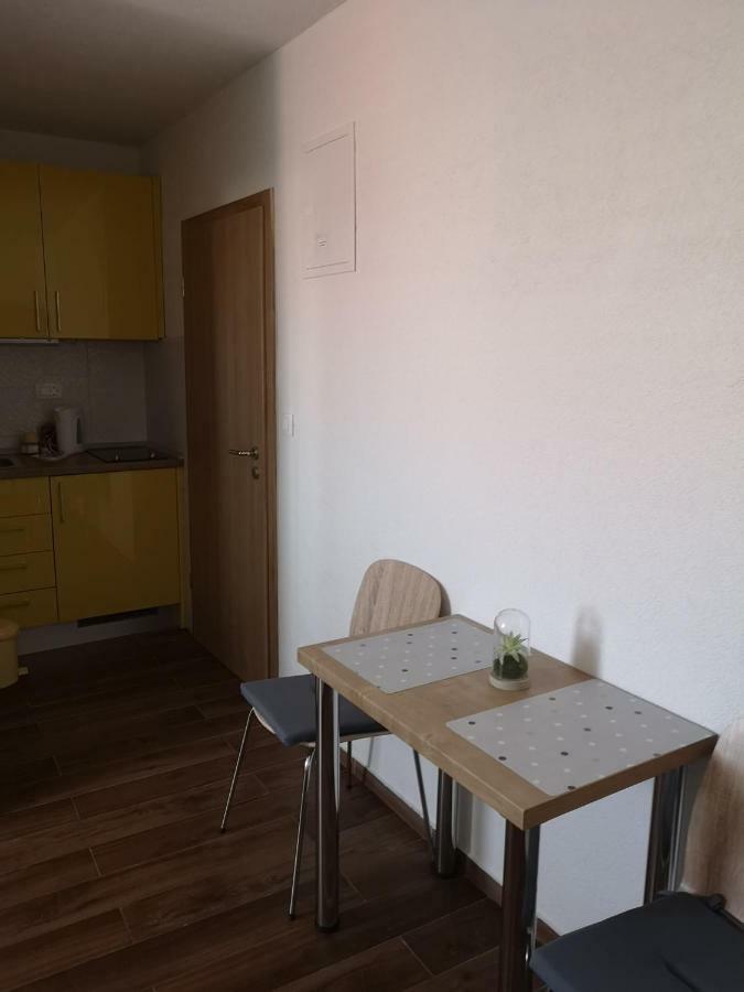 Apartmani Sea Baska Voda Luaran gambar