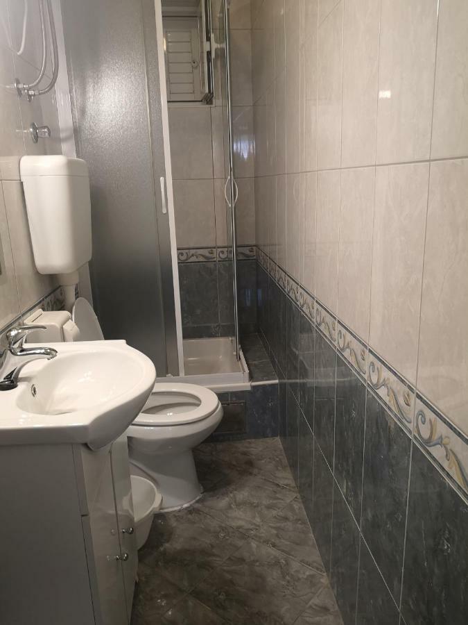 Apartmani Sea Baska Voda Luaran gambar